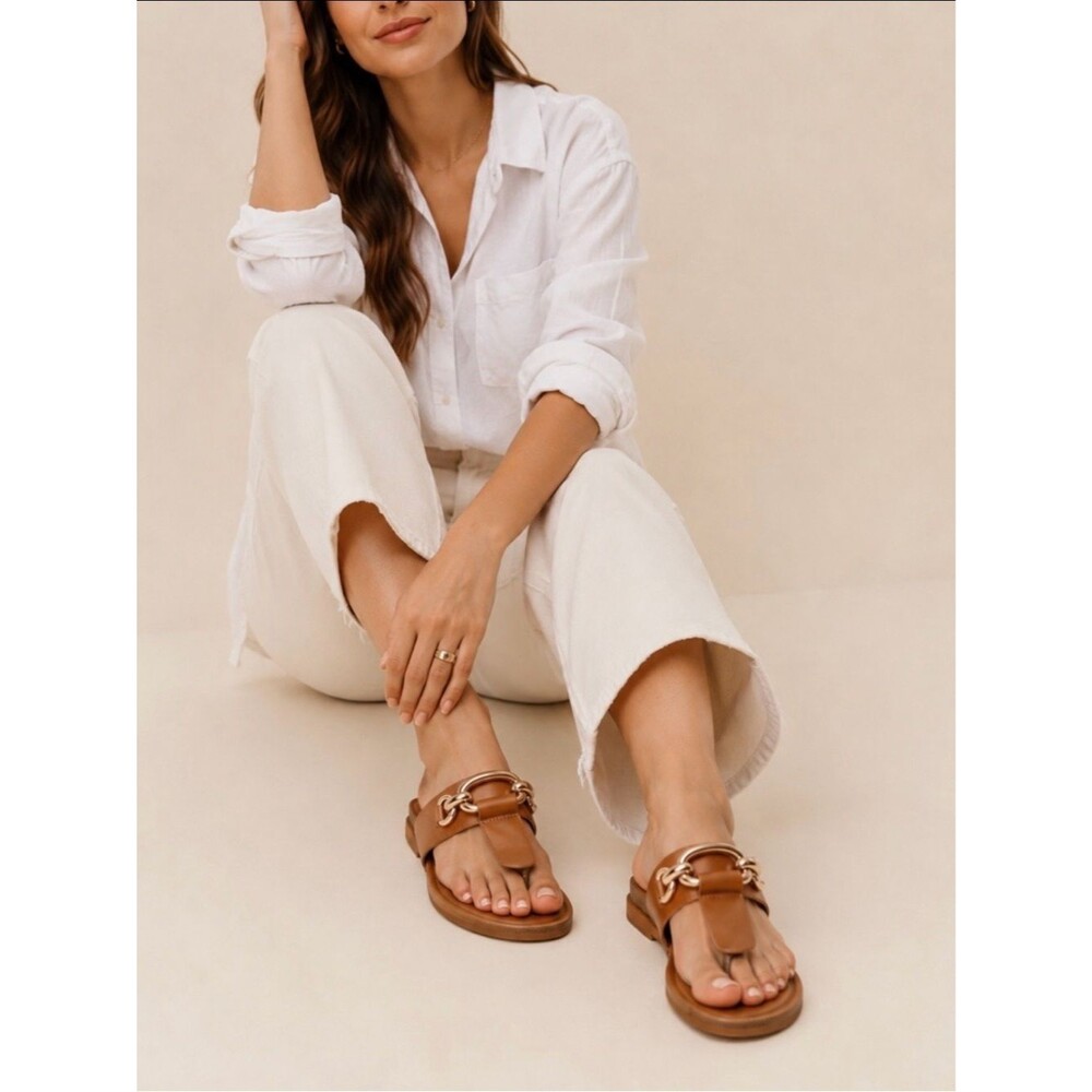 Franco Sarto Brielle Wedge Thong Sandals Women’s Size 7.5 Tan Leather
